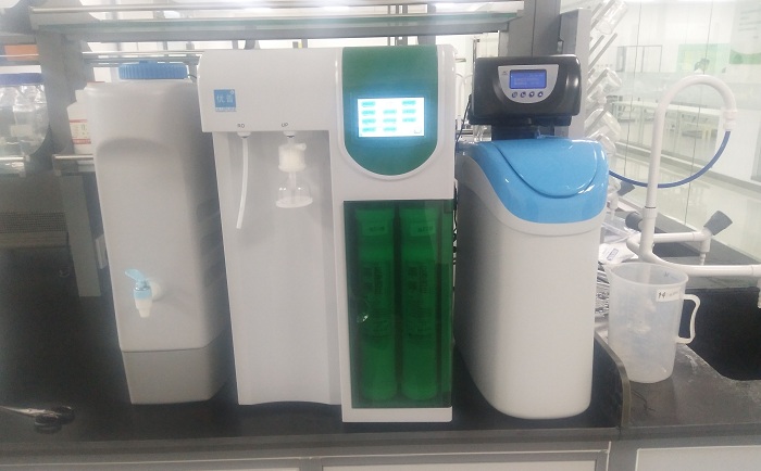 UPR-II超純水機(jī)產(chǎn)品實拍